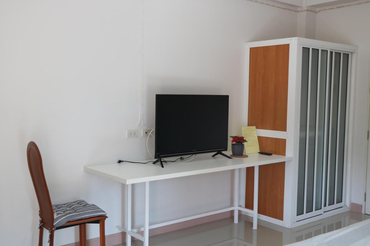 Prinya House ปริญญา เฮ้าส์ Aparthotel Ban Huai Kapi Exteriör bild