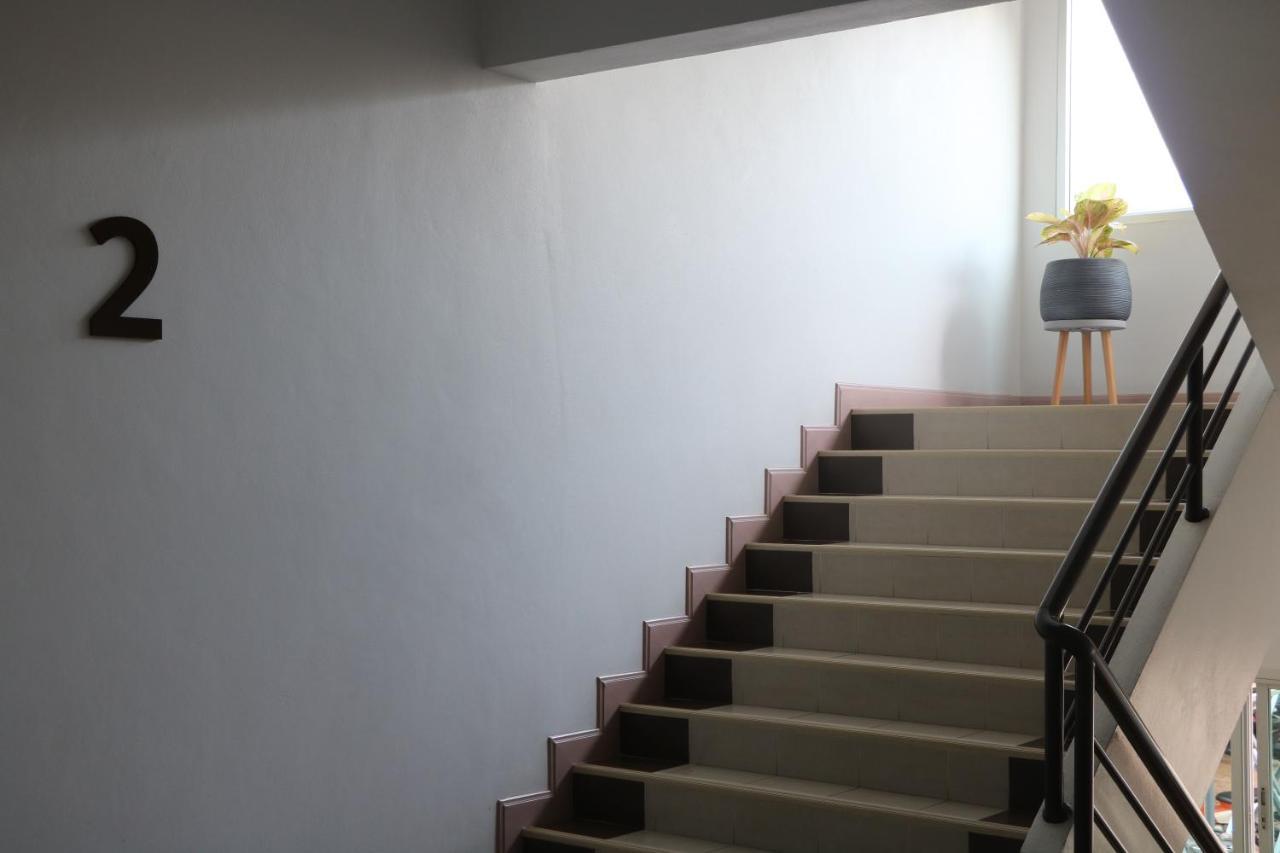 Prinya House ปริญญา เฮ้าส์ Aparthotel Ban Huai Kapi Exteriör bild